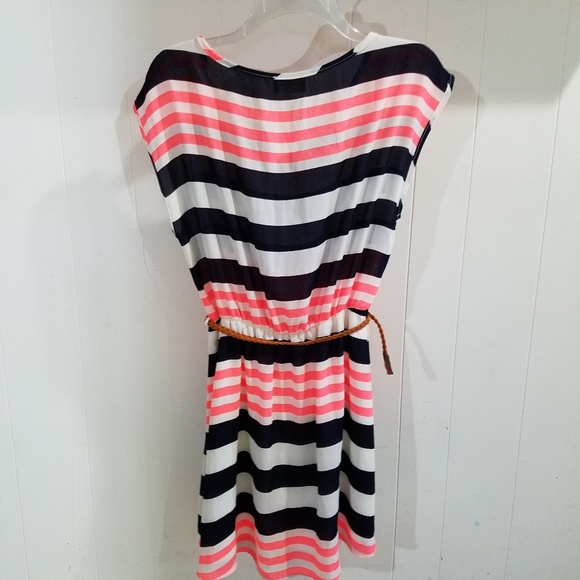 MODERN VINTAGE SWEET AS PEACHES STYLE RACK NWT - Picture 2 of 3